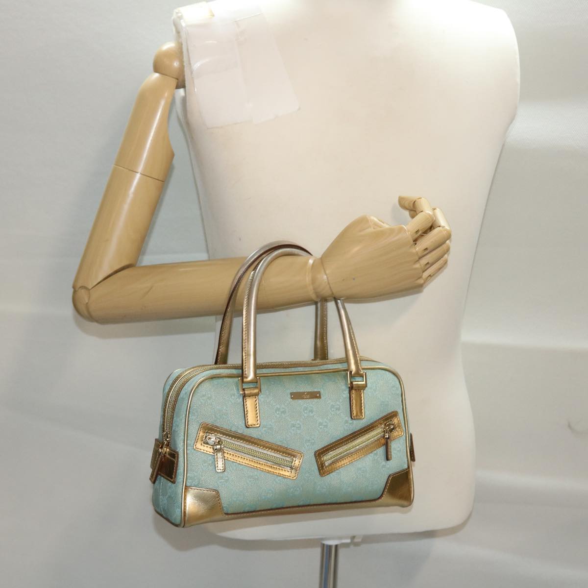 Gucci -- Blue Canvas Handbag