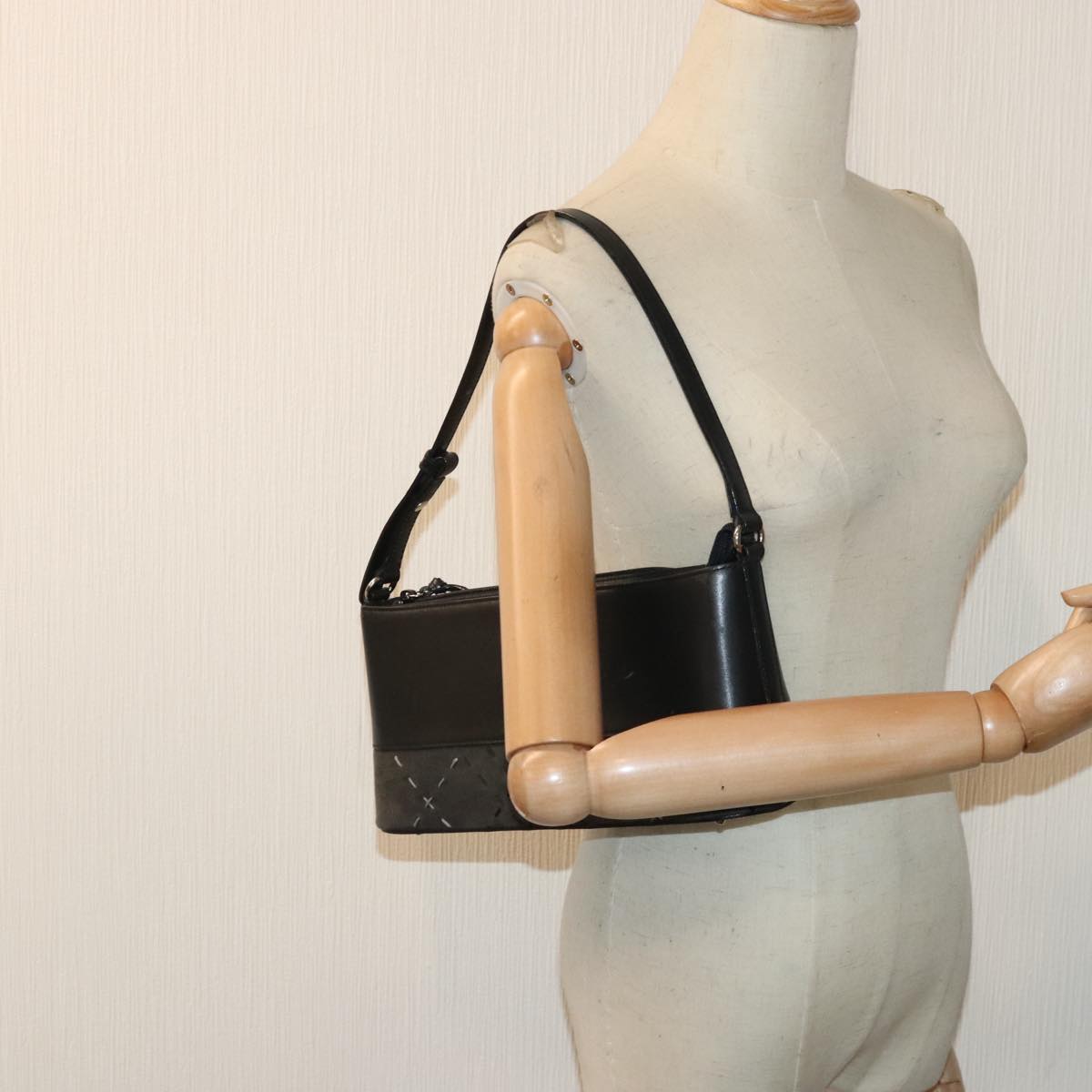 Burberry Black Leather Shoulder Bag