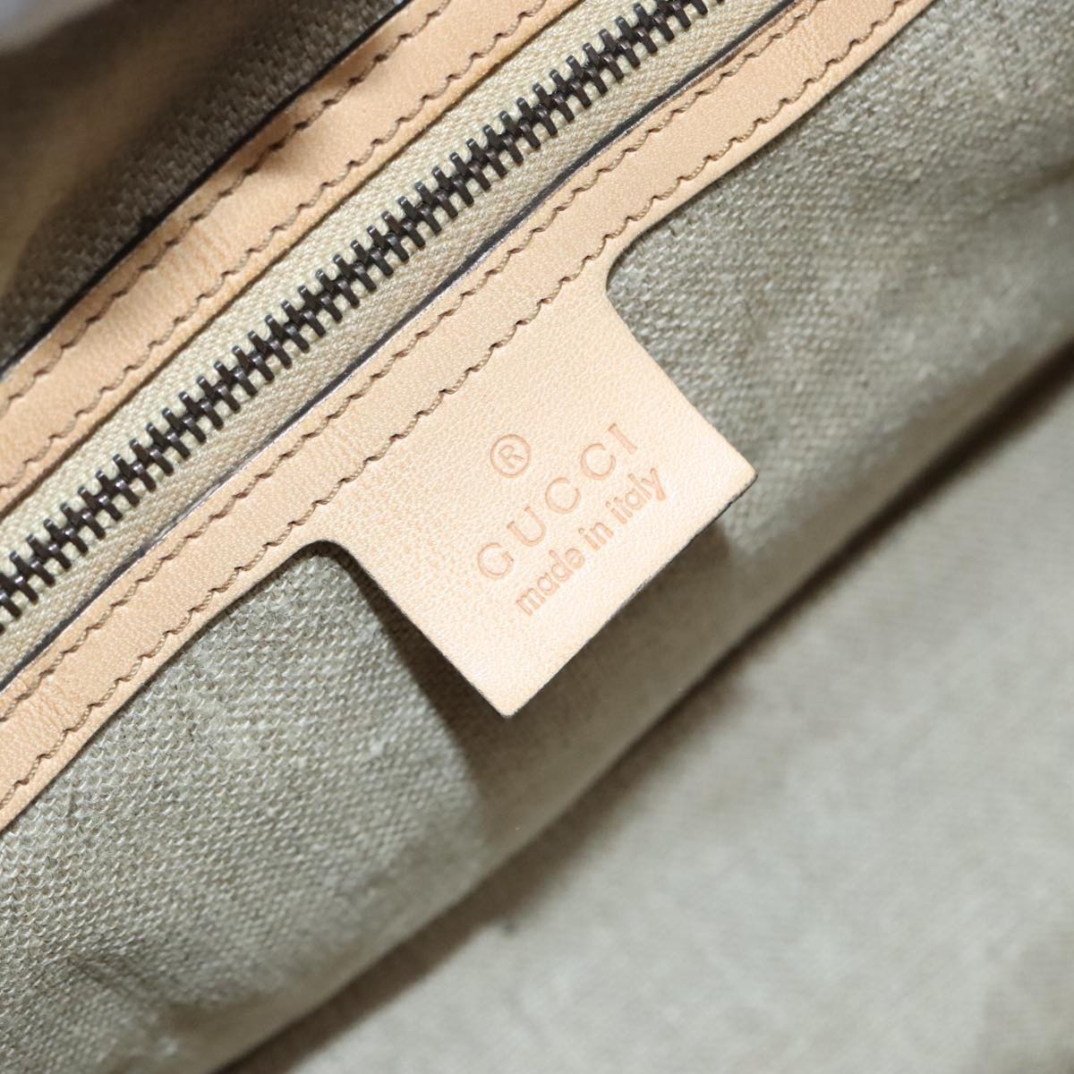 Gucci Beige Leather Handbag