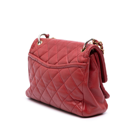 Red Chanel Small Quilted Lambskin Chain Link Flap Satchel